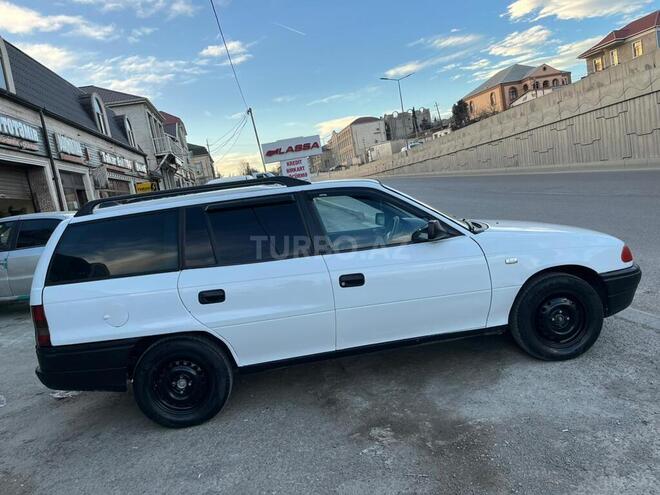 Opel Astra 1994, 292,000 km - 1.6 l - Bakı