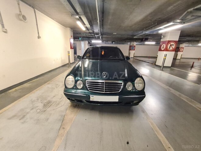 Mercedes E 240 1999, 392,000 km - 2.4 l - Bakı