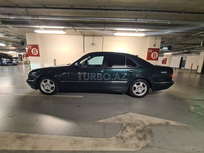 Mercedes E 240 1999, 392,000 km - 2.4 l - Bakı