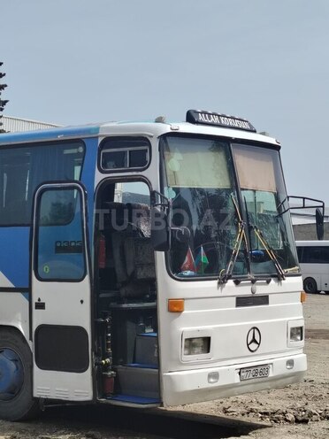 Mercedes  1989, 700,000 km - 14.0 l - Bakı