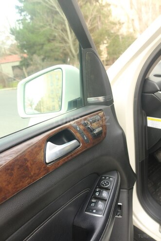 Mercedes ML 350 4MATIC 2012, 176,500 km - 3.5 l - Bakı