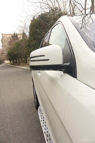 Mercedes ML 350 4MATIC 2012, 176,500 km - 3.5 l - Bakı