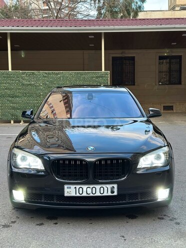 BMW 750 2010, 183,000 km - 4.4 l - Bakı