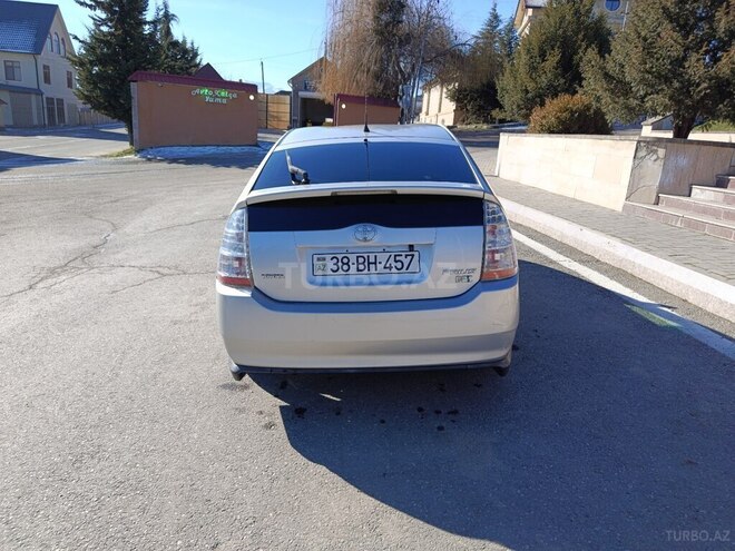 Toyota Prius 2007, 306,580 km - 1.5 l - Qusar