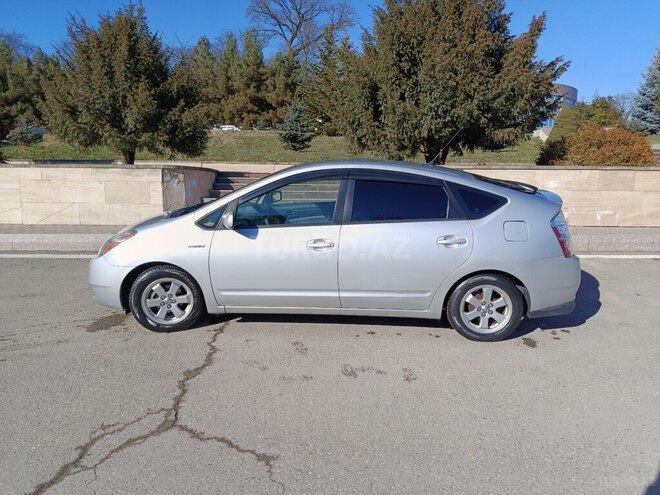 Toyota Prius 2007, 306,580 km - 1.5 l - Qusar