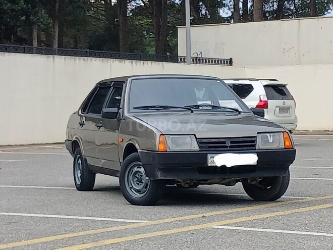 LADA (VAZ) 21099-9