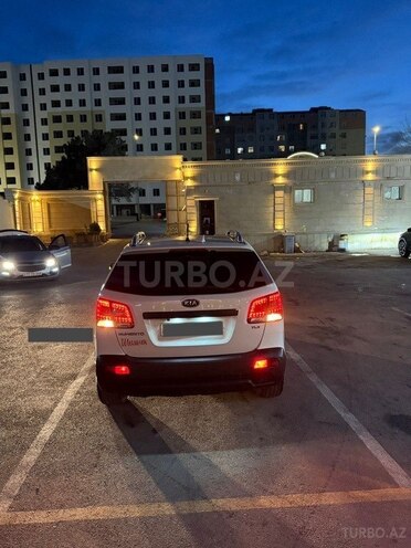 Kia Sorento 2011, 165,000 km - 2.0 л - Sumqayıt
