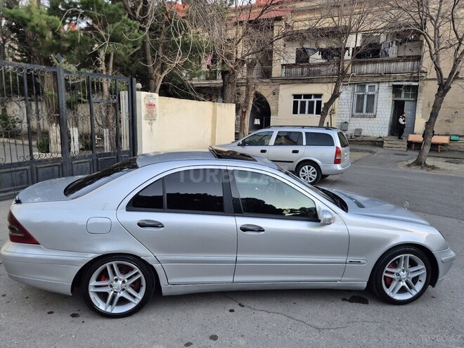 Mercedes C 200 2001, 100,000 km - 2.2 l - Sumqayıt