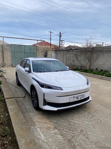 Changan Qiyuan A05 2025, 0 km - 1.5 л - Bakı