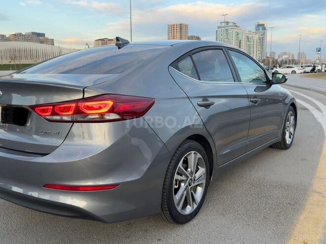 Hyundai Elantra 2017, 173,809 km - 2.0 л - Bakı