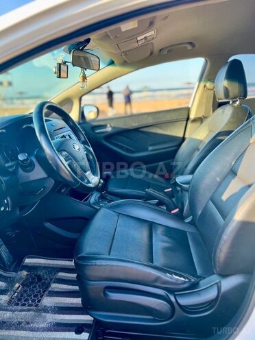 Kia K3 2015, 201,000 km - 1.6 l - Bakı