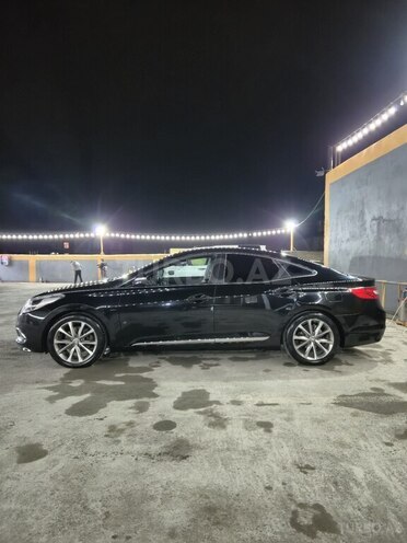 Hyundai Grandeur 2015, 240,000 km - 2.2 l - Bakı