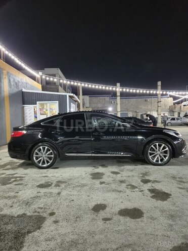 Hyundai Grandeur 2015, 240,000 km - 2.2 l - Bakı