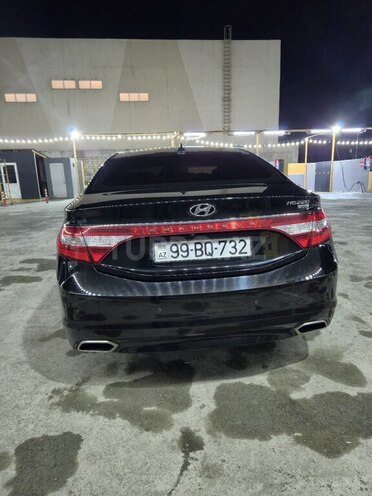 Hyundai Grandeur 2015, 240,000 km - 2.2 l - Bakı