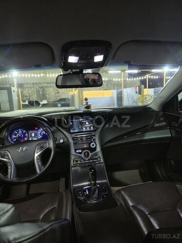 Hyundai Grandeur 2015, 240,000 km - 2.2 l - Bakı