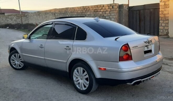Volkswagen Passat 2002, 335,000 km - 1.8 l - Bakı