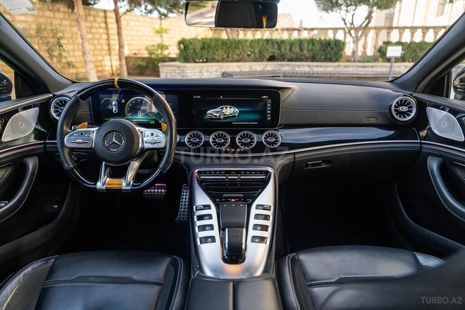 Mercedes  2019, 67,000 km - 3.0 l - Bakı