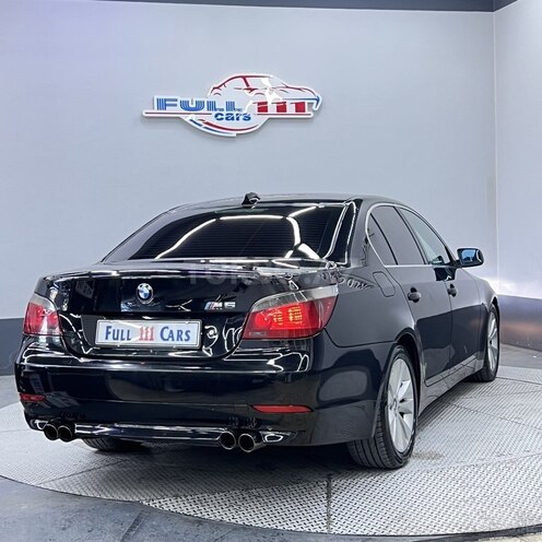 BMW 520-7
