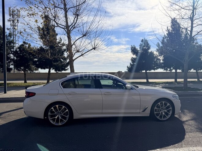 BMW 530-5
