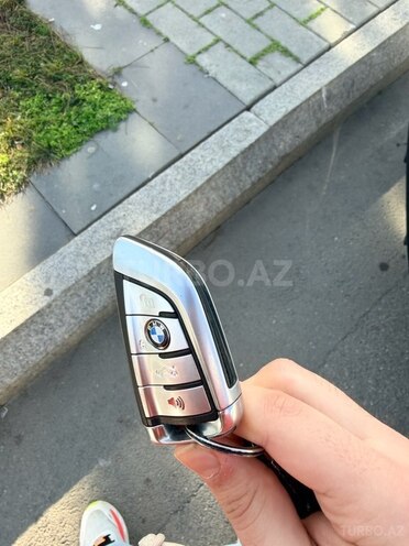 BMW 530-16