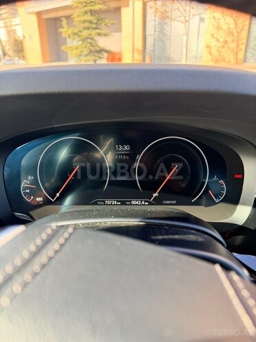BMW 530-8