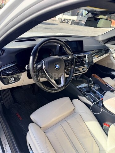 BMW 530-7