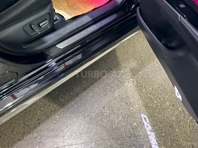 Toyota Camry-9