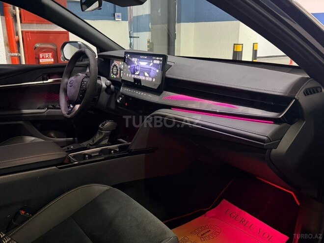 Toyota Camry-7