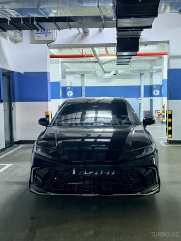 Toyota Camry-6