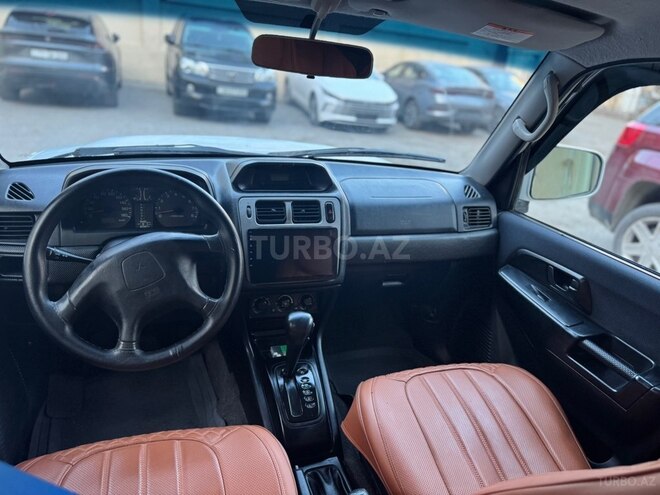 Mitsubishi Pajero io 2000, 370,000 km - 1.8 l - Bakı