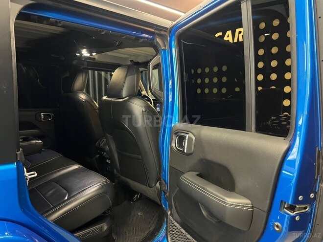 Jeep Wrangler-9