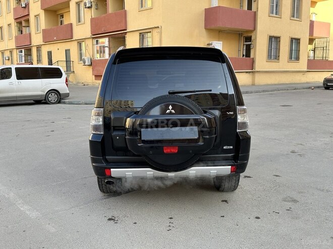Mitsubishi Pajero 2008, 209,357 km - 3.0 л - Xırdalan