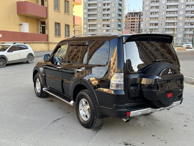 Mitsubishi Pajero 2008, 209,357 km - 3.0 л - Xırdalan