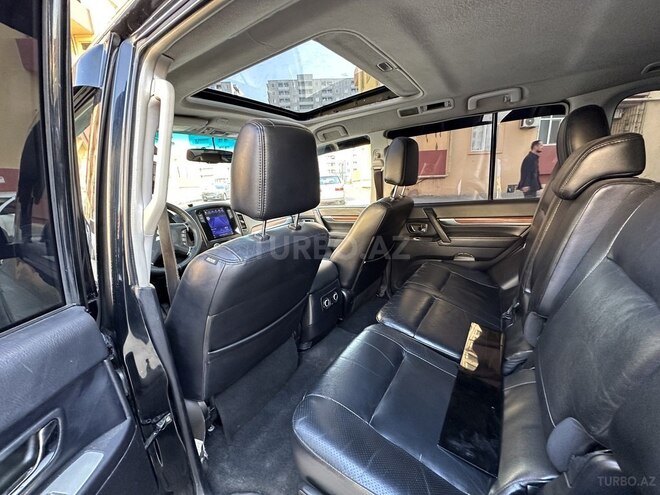 Mitsubishi Pajero 2008, 209,357 km - 3.0 л - Xırdalan