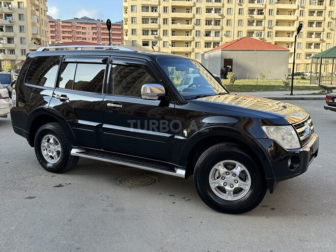 Mitsubishi Pajero 2008, 209,357 km - 3.0 л - Xırdalan