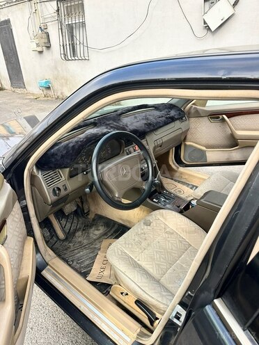 Mercedes C 220 1995, 450,000 km - 2.2 l - Bakı