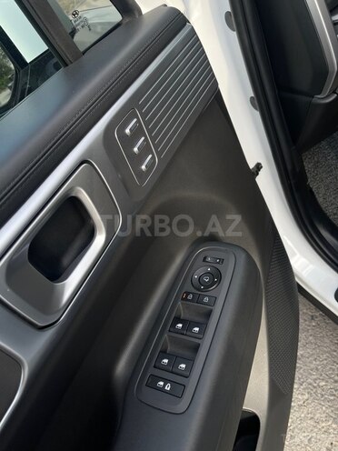 Hyundai Santa Fe 2024, 25,326 km - 1.6 л - Bakı