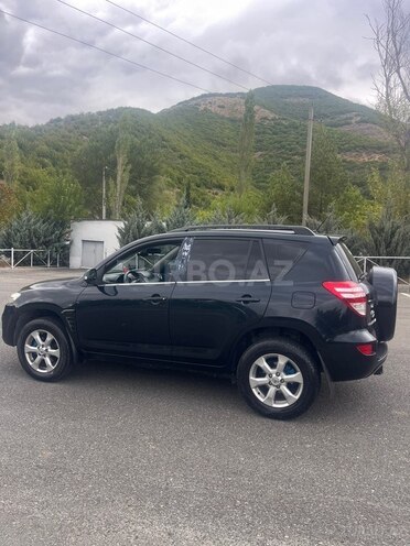 Toyota RAV4 2011, 278,000 km - 2.0 l - Şəki
