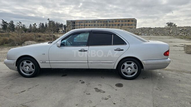 Mercedes E 280 1996, 398,800 km - 2.8 l - Sumqayıt