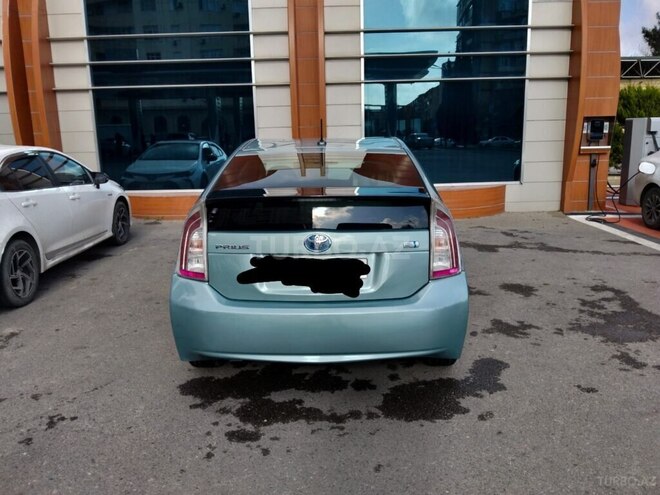 Toyota Prius 2015, 268,000 km - 1.8 л - Bakı
