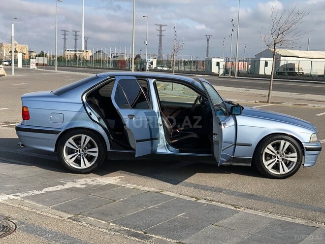 BMW 320 1993, 258,000 km - 2.0 l - Bakı