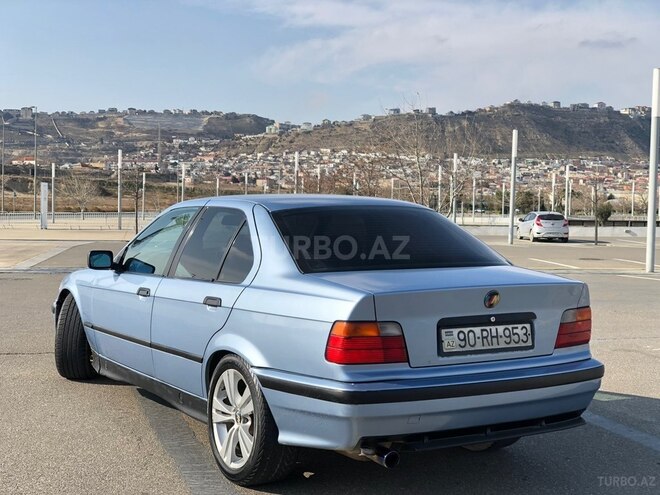 BMW 320 1993, 258,000 km - 2.0 l - Bakı