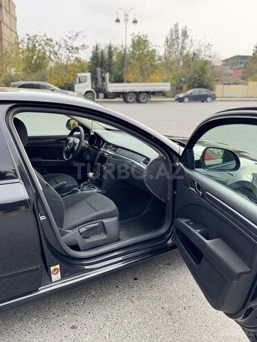 Skoda Superb-8