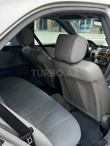 Mercedes E 200 1999, 434,554 km - 2.0 l - Bakı