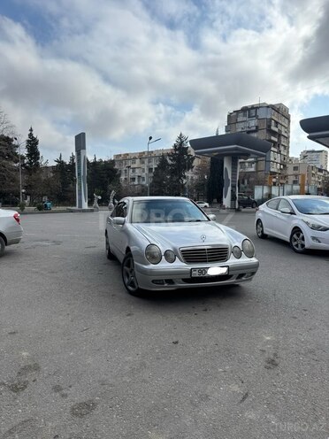 Mercedes E 200 1999, 434,554 km - 2.0 l - Bakı
