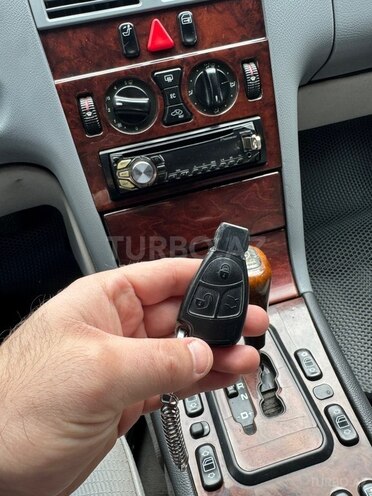 Mercedes E 200 1999, 434,554 km - 2.0 l - Bakı