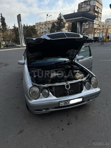 Mercedes E 200 1999, 434,554 km - 2.0 l - Bakı