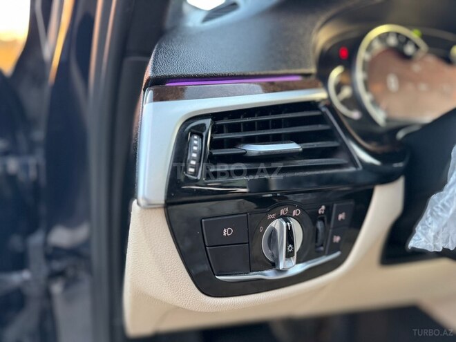 BMW 530 2018, 216,000 km - 2.0 l - Bakı