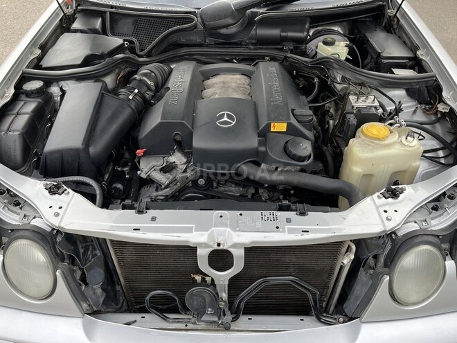Mercedes E 240 1998, 339,850 km - 2.4 l - Qazax