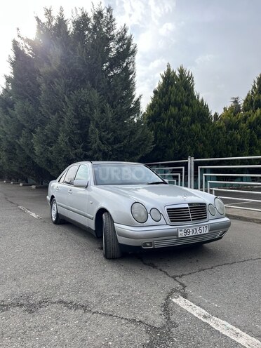 Mercedes E 240 1998, 339,850 km - 2.4 l - Qazax